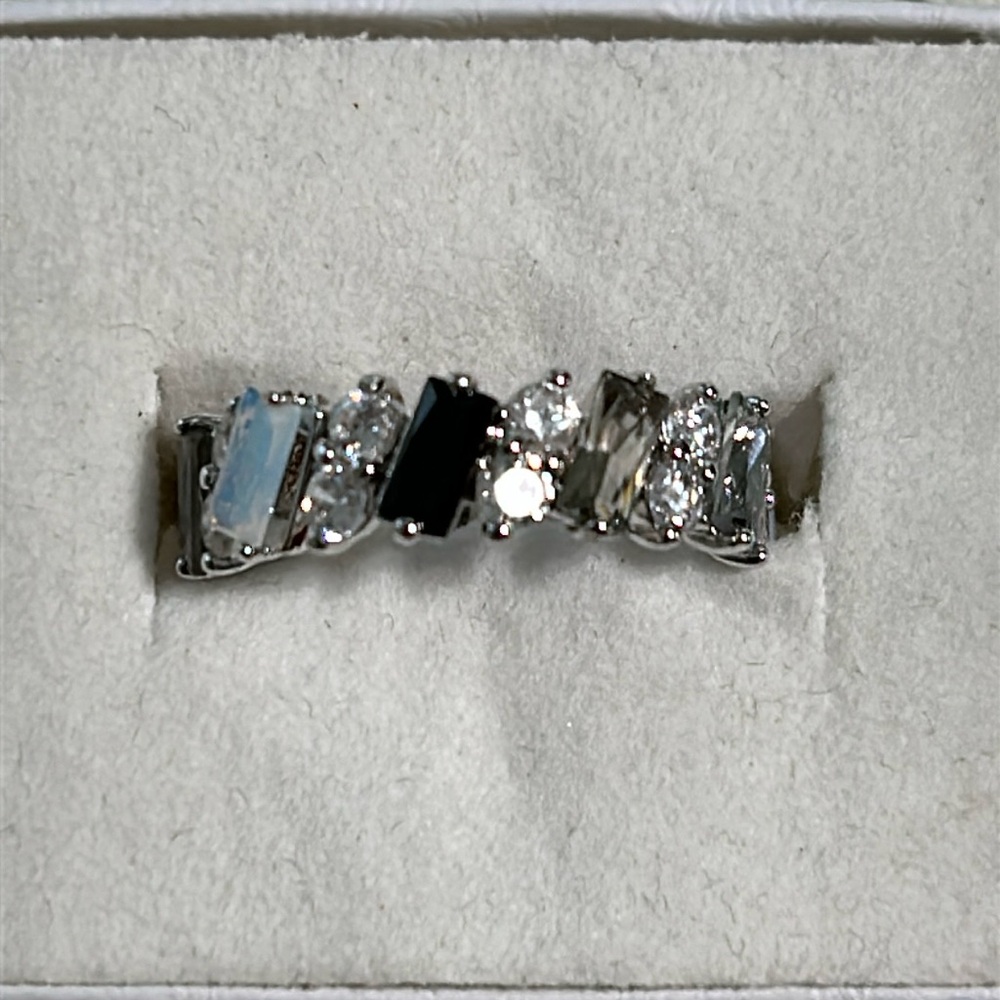 Bomb party ring size 5